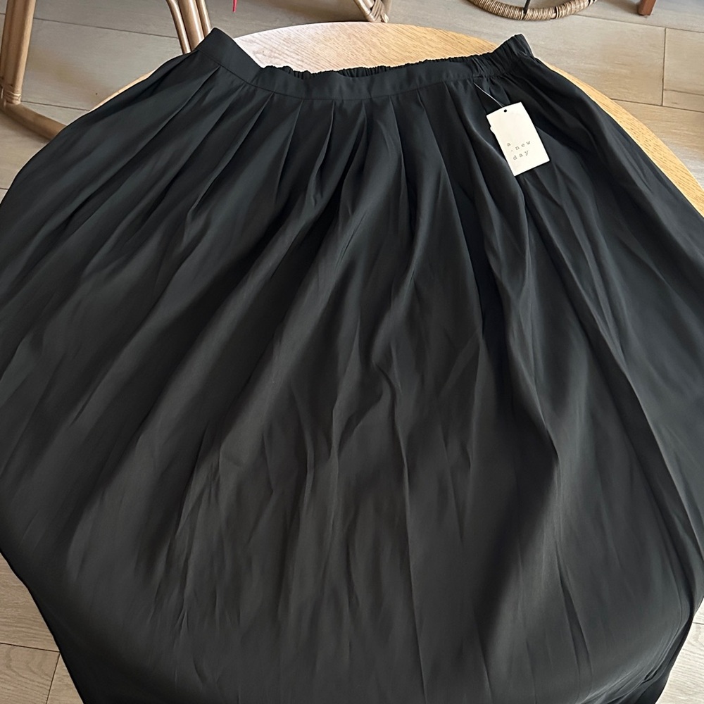 Elegant Black Women's Skirt xxl